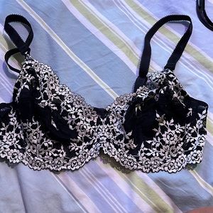 Wacoal lace bra